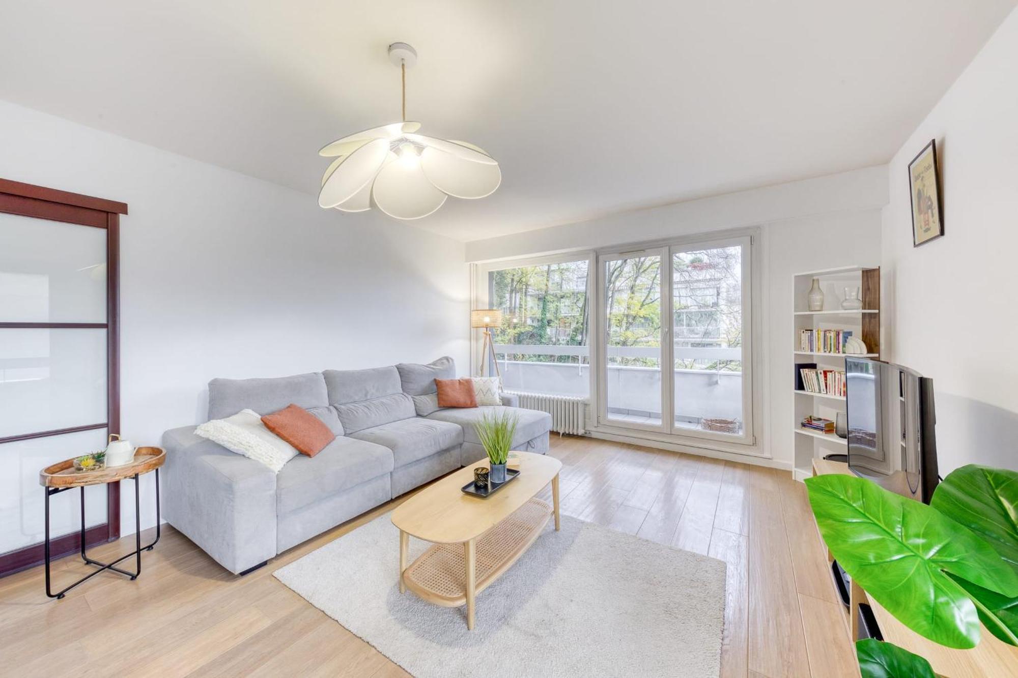 Grand Appartement Spacieux - Proche Paris Sèvres Eksteriør bilde