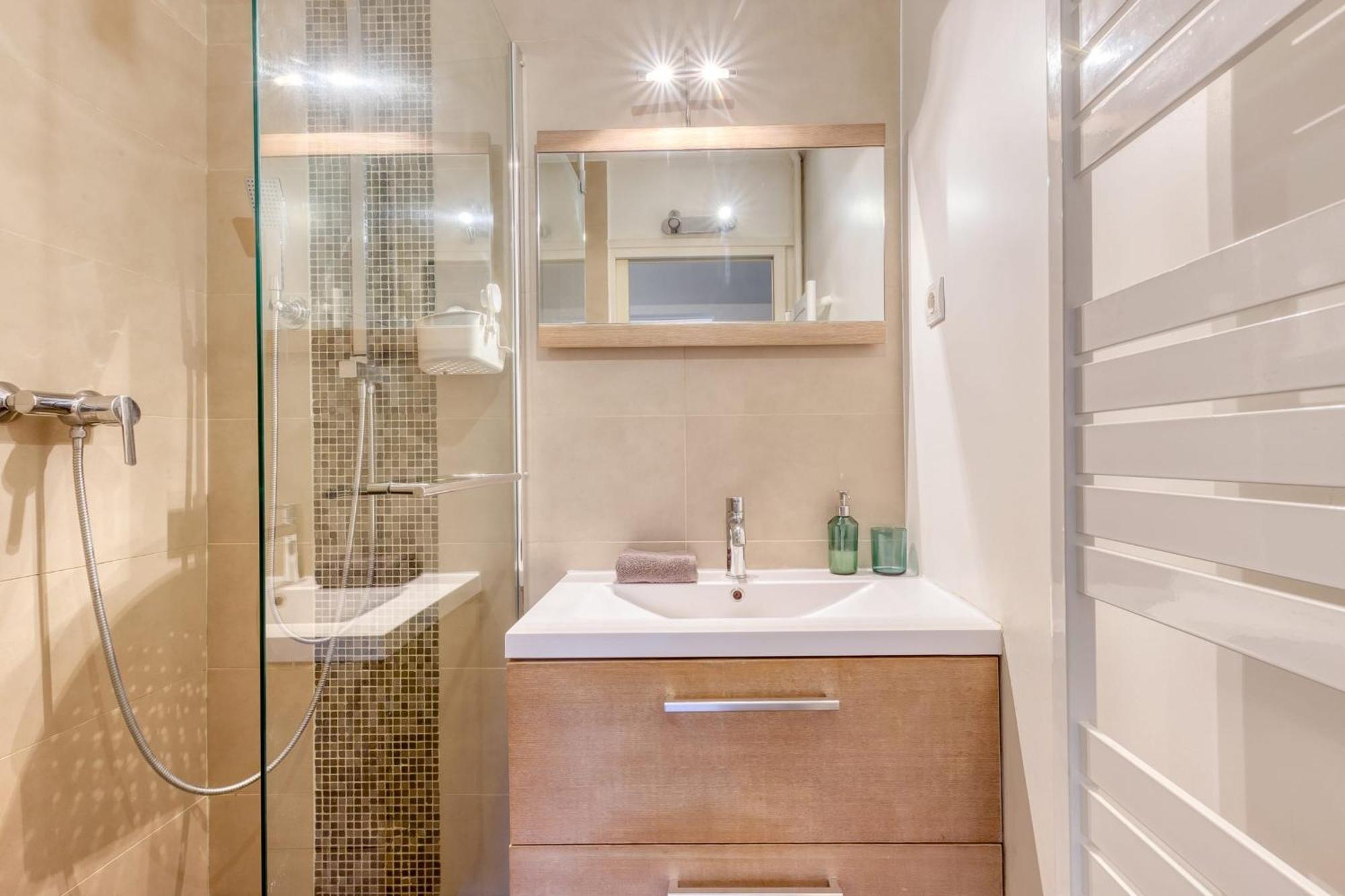 Grand Appartement Spacieux - Proche Paris Sèvres Eksteriør bilde